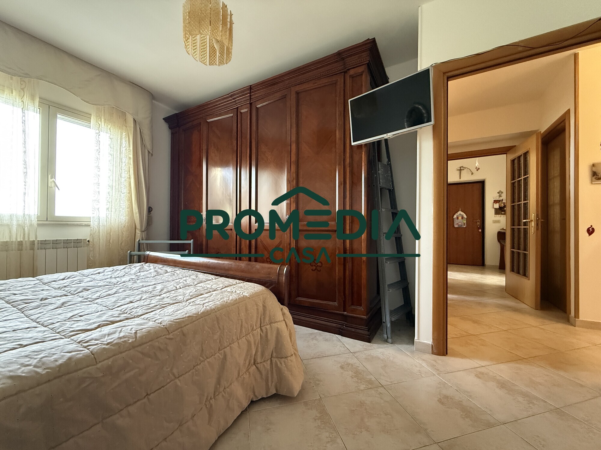 409439c0-925d-4074-8164-91675206fcc8-6