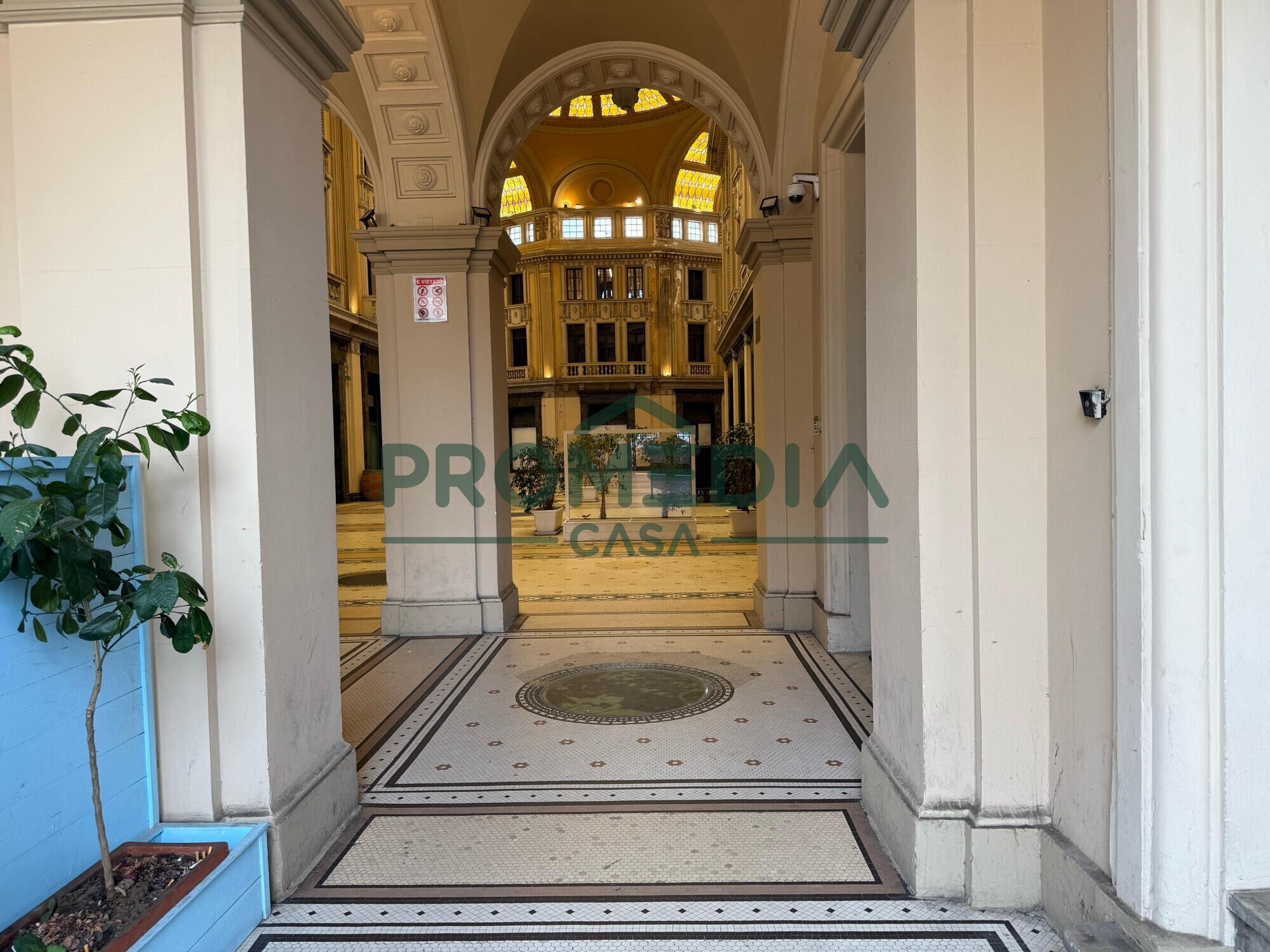 744f5d0b-2cec-4198-896b-22d48ee2411b-2