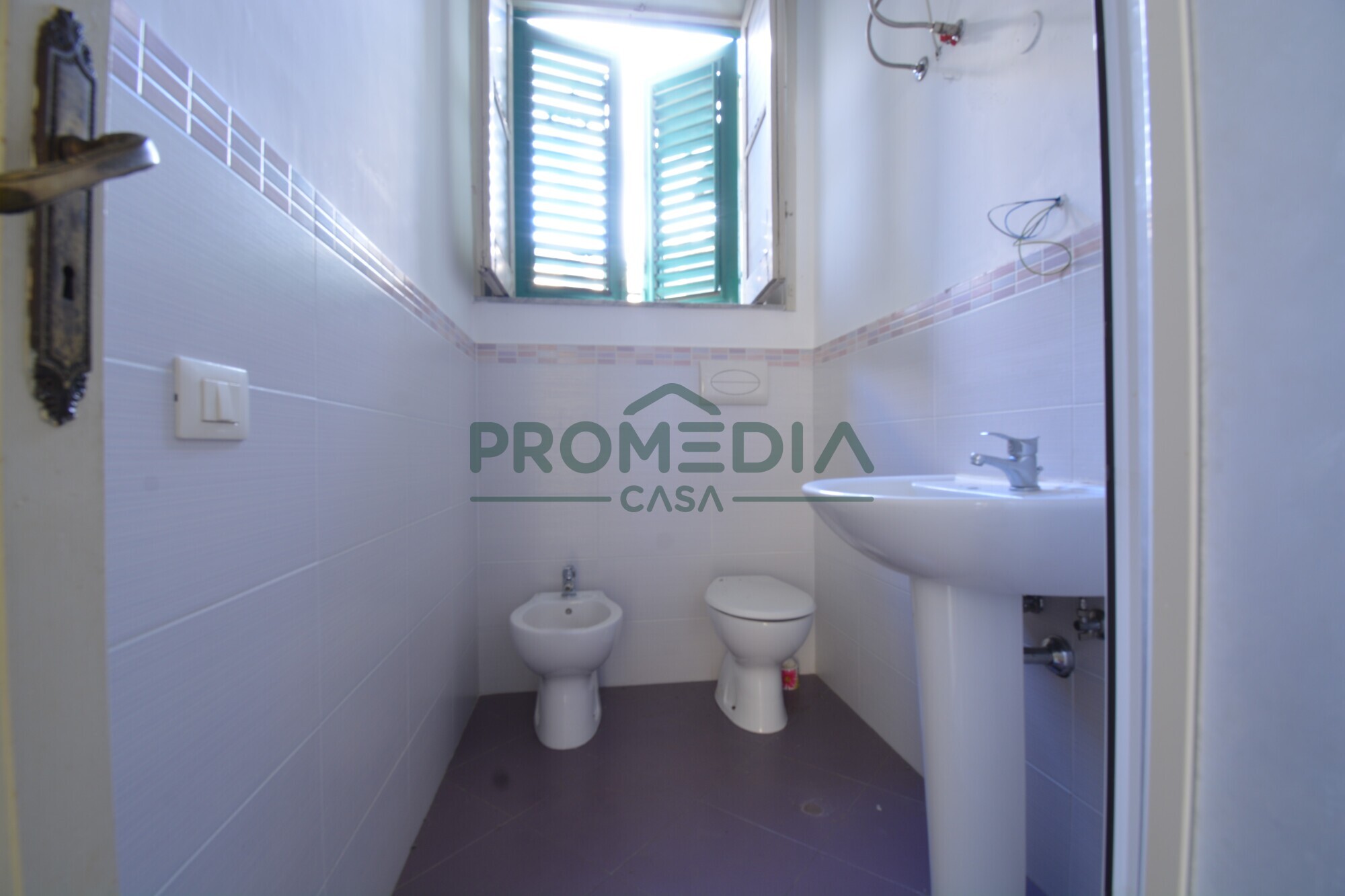 036aa97c-6413-4c9c-8fbc-3950b270f094-2