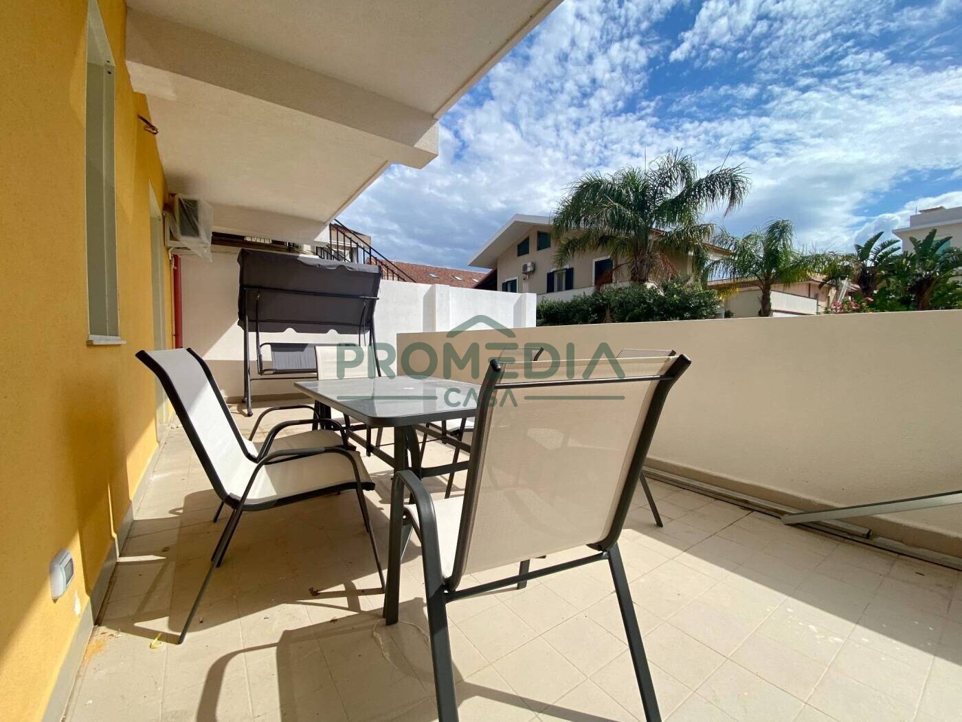 2c05c882-6a11-412d-ab0b-662dcee18e6e-2