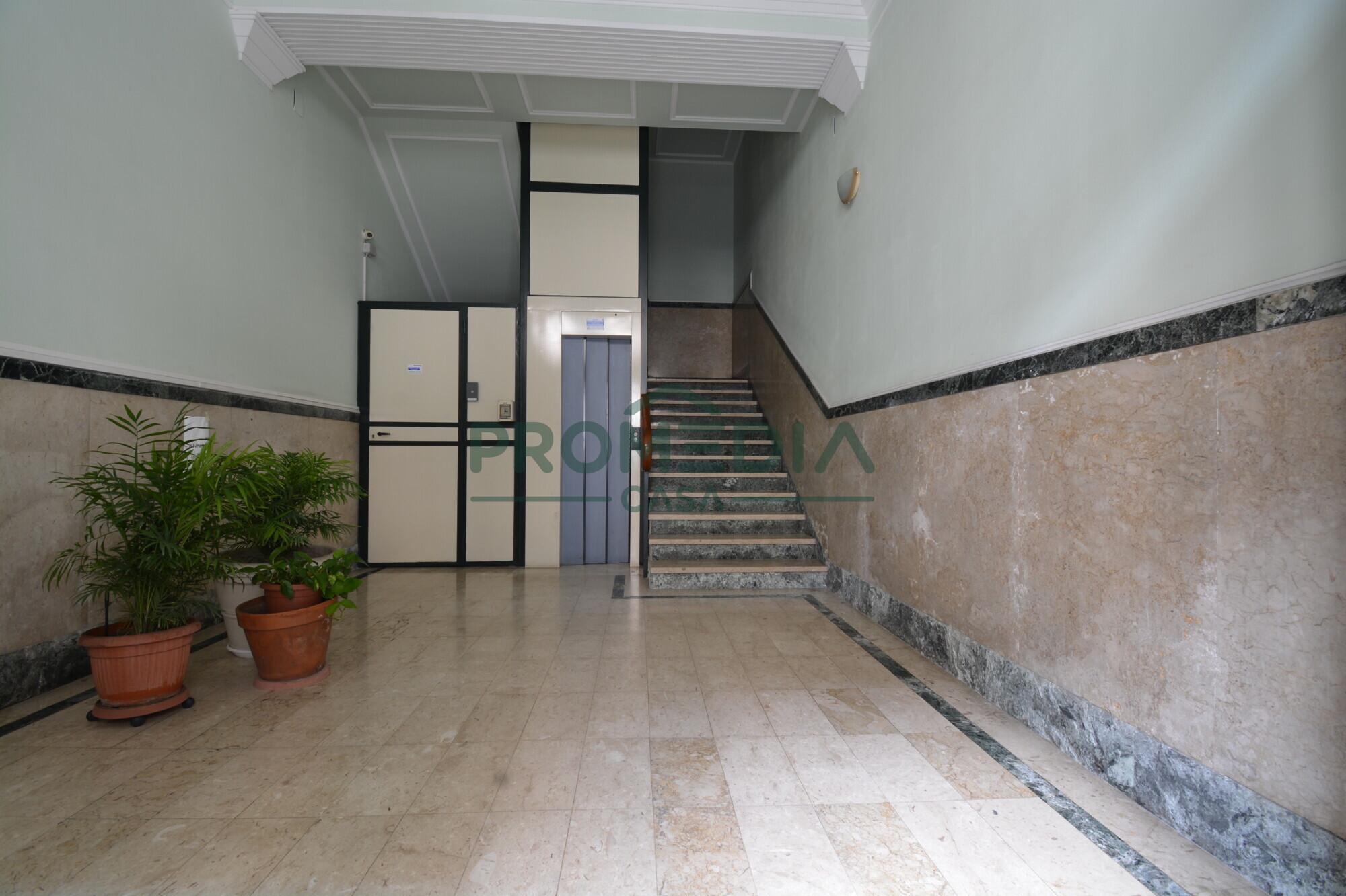 39c714fc-ae13-42d3-a3c0-a0f39bb41531-2