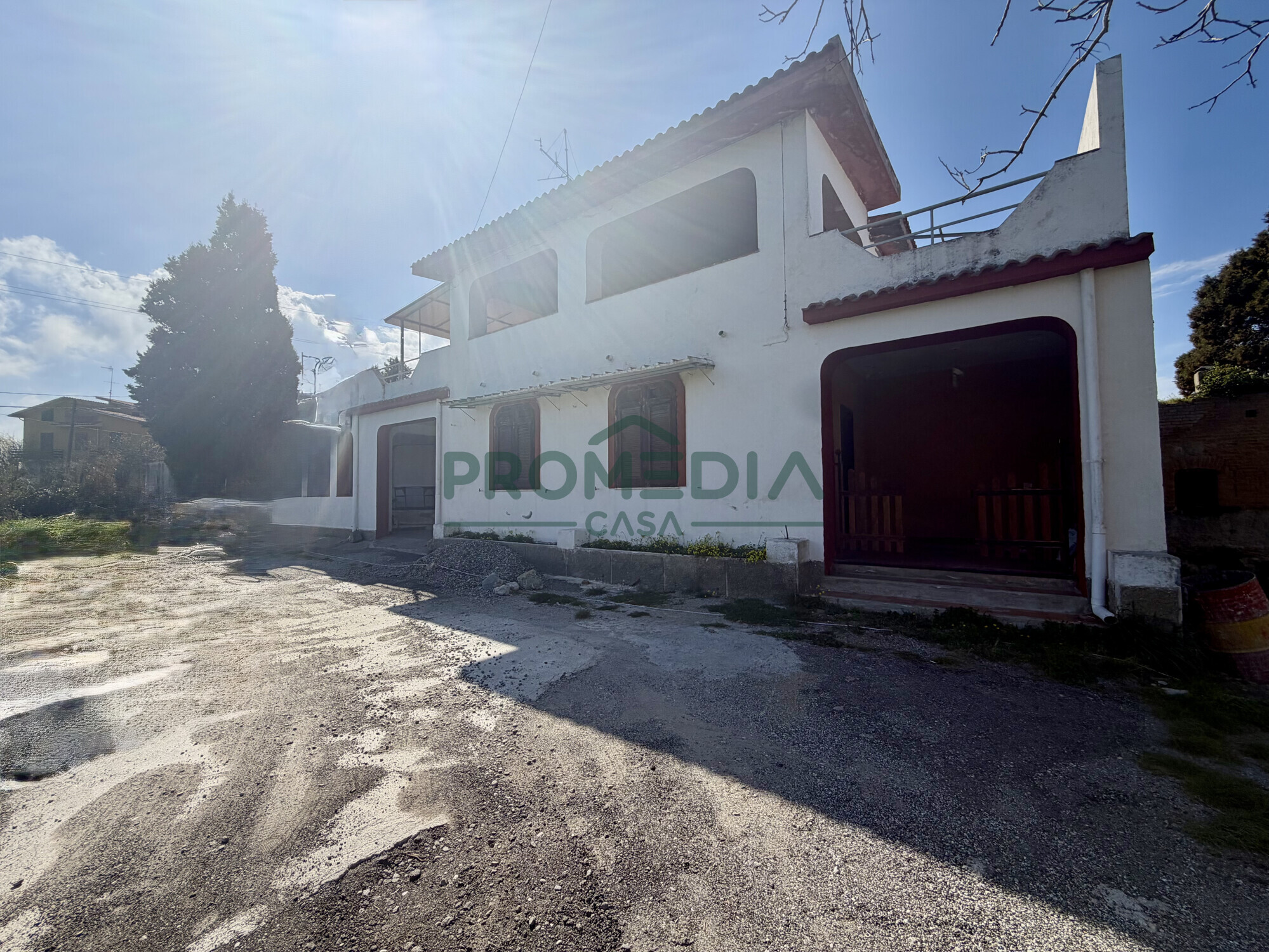 6d0b557f-573e-442e-8331-6057e89b9006-1