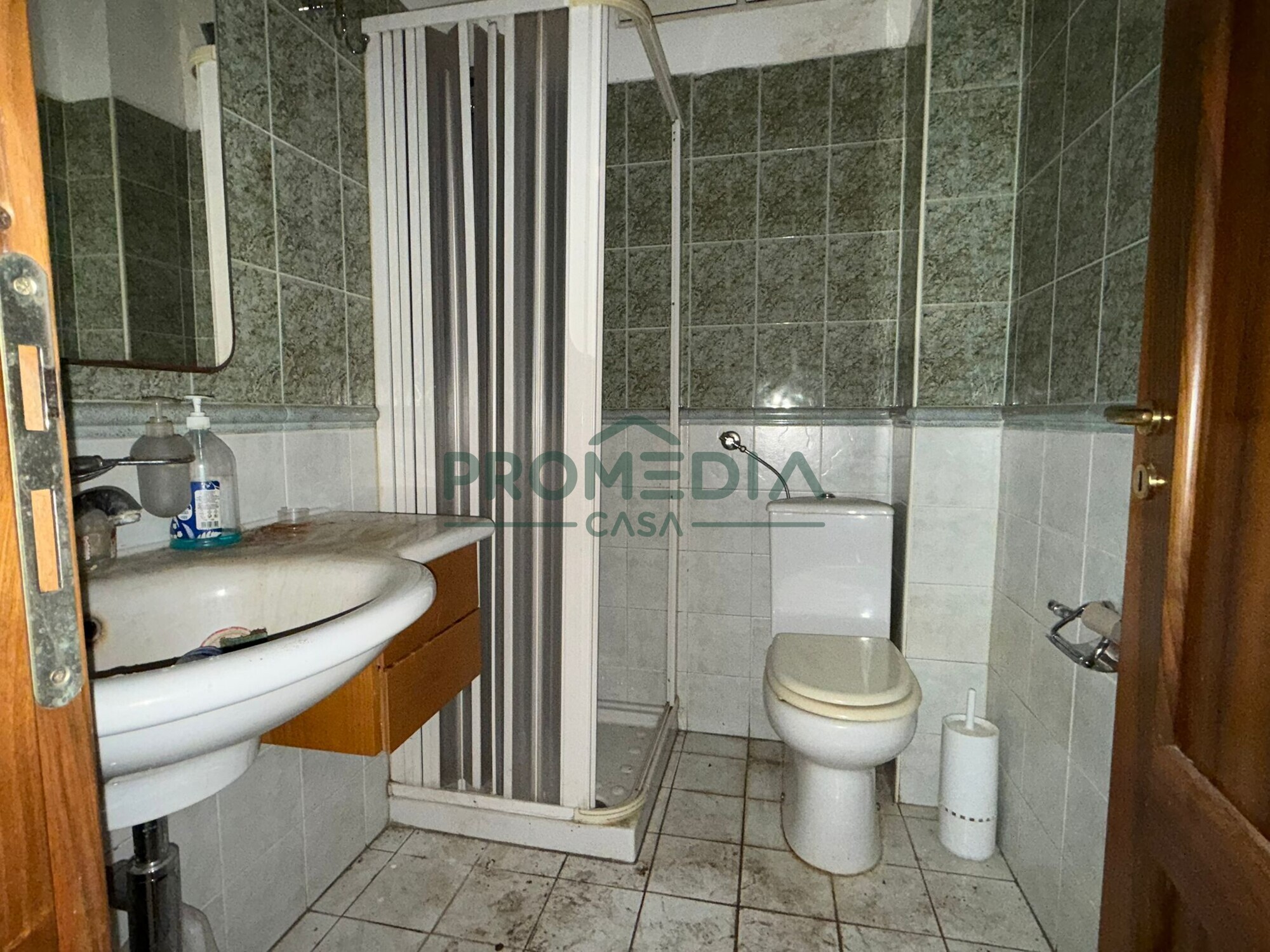 8003ddf4-9ebc-48fc-adea-f05a25ab029b-2