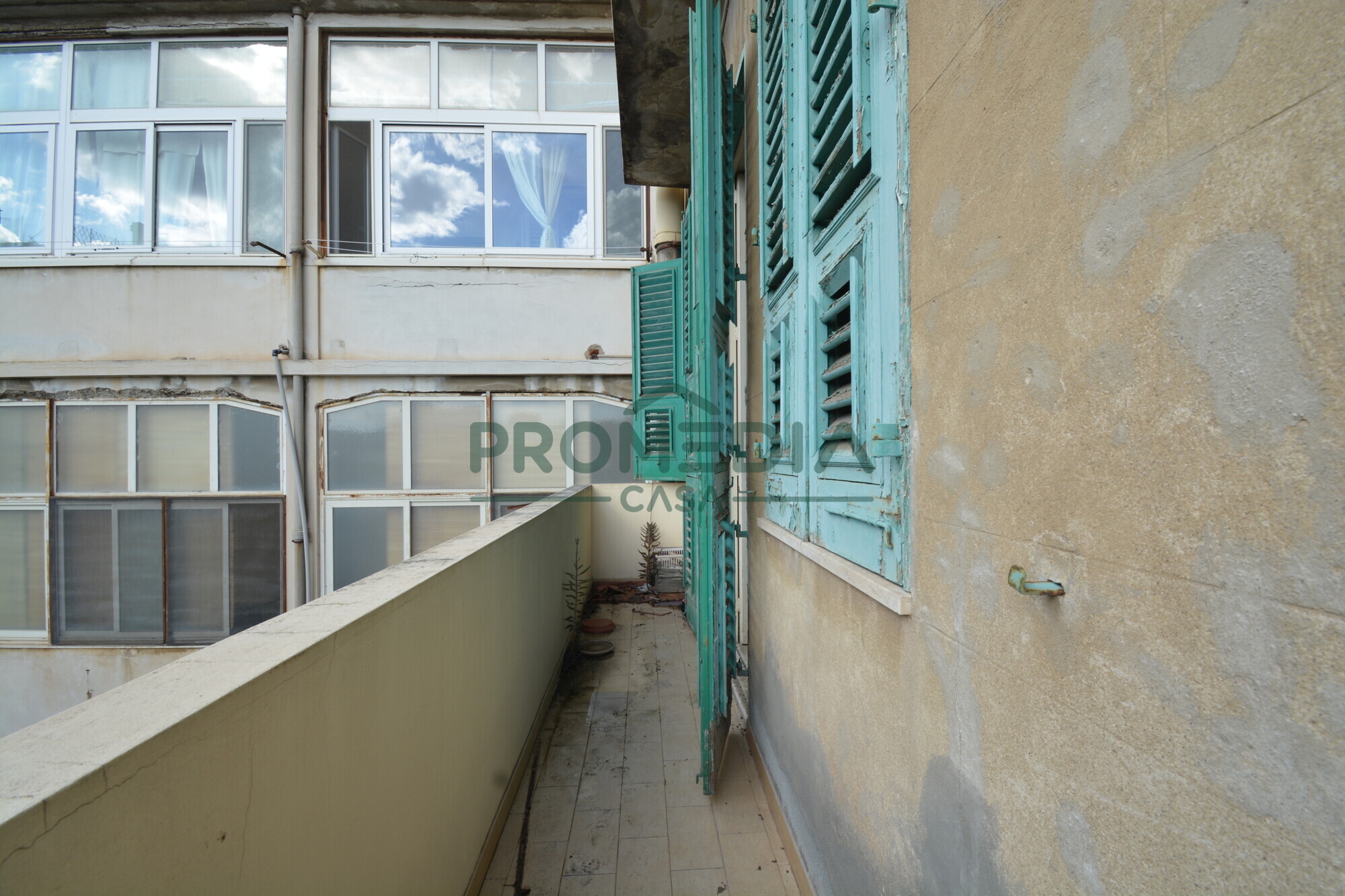 bfed4003-efae-4e51-b30a-78b9ee0fa3f4-2