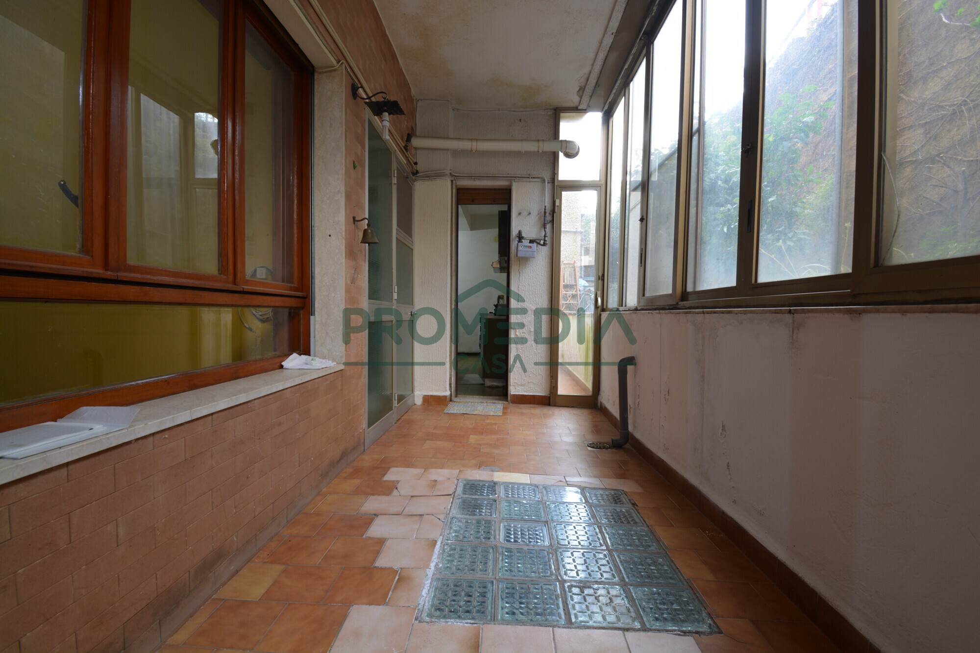 c8c09379-cc85-40e8-8105-afb3dea8c8af-2