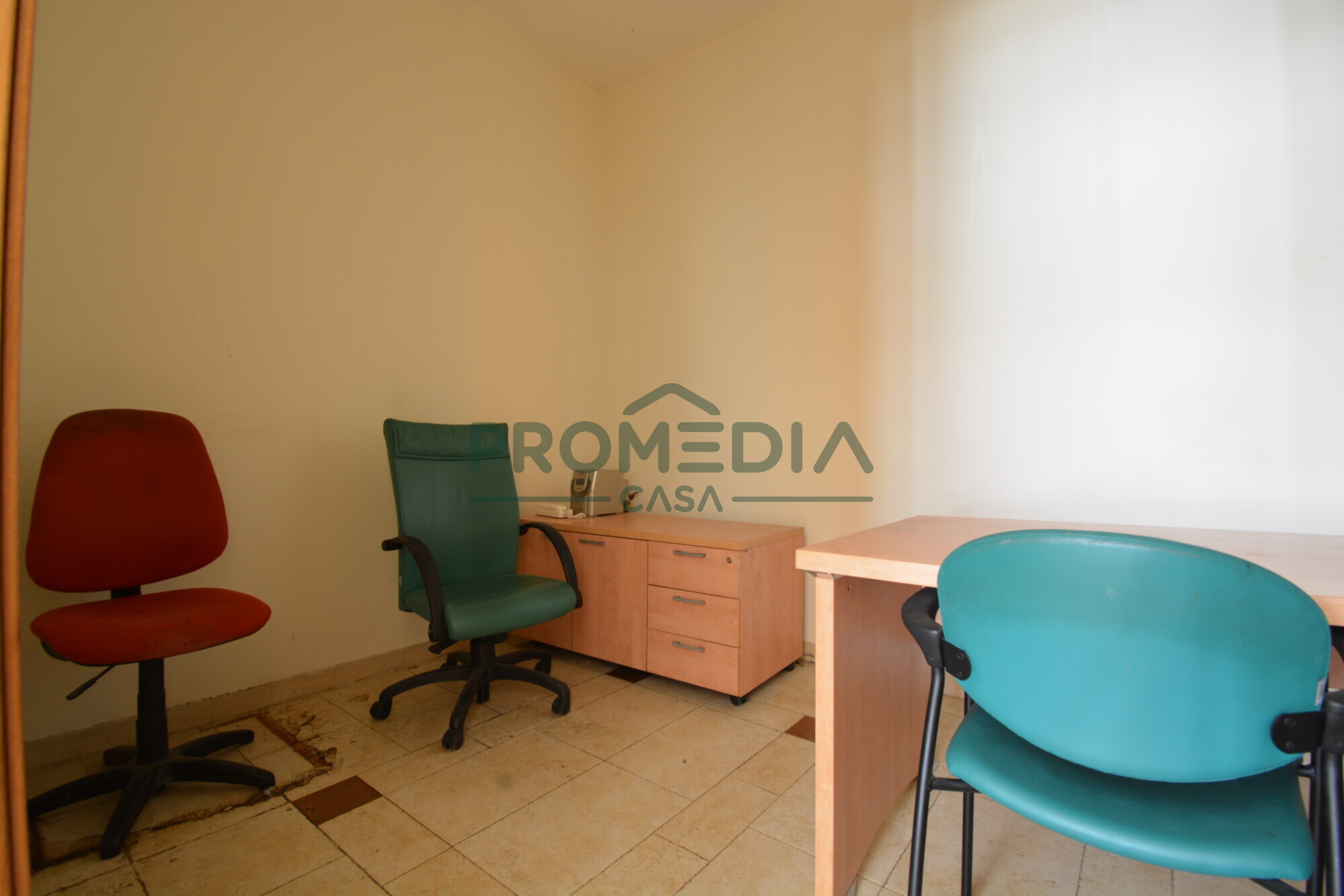 eb0328cf-28e6-4e8c-b5ac-3139eb4e80d8-2