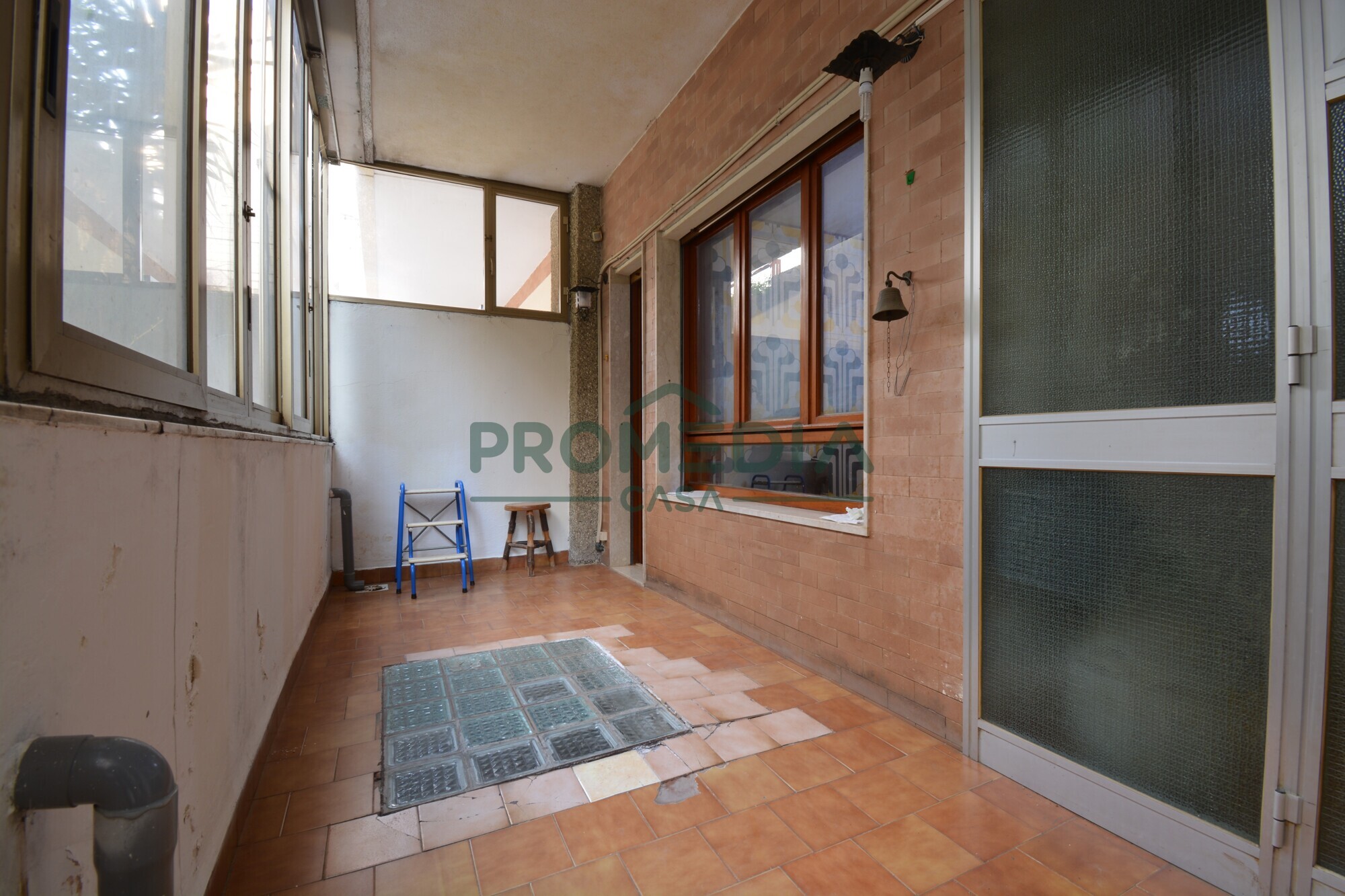 eb9ebc3c-1489-4150-8809-3410e494afc1-2