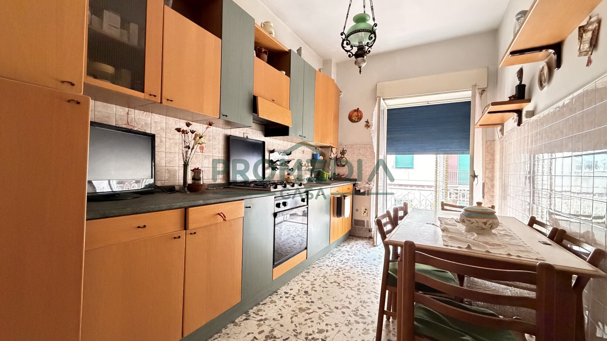7edc8168-f72b-40d4-ae78-f8519d7a7082-1