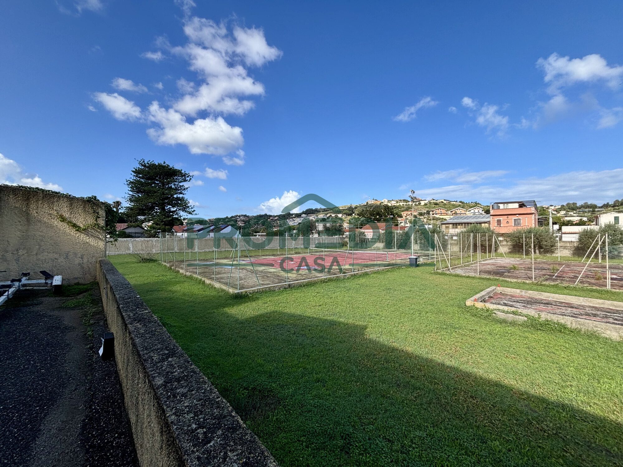 f5ceed06-2852-40c6-ac3d-3e247988822d